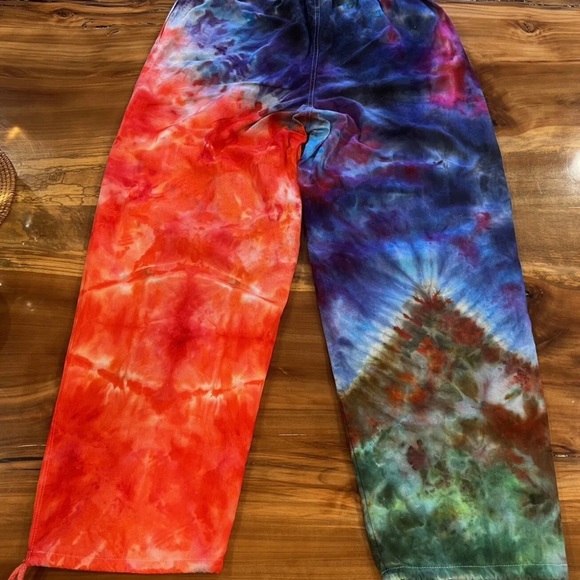Custom tie dye pants - Picture 2 of 3
